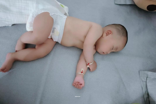 黔西南三个月宝宝发育标准